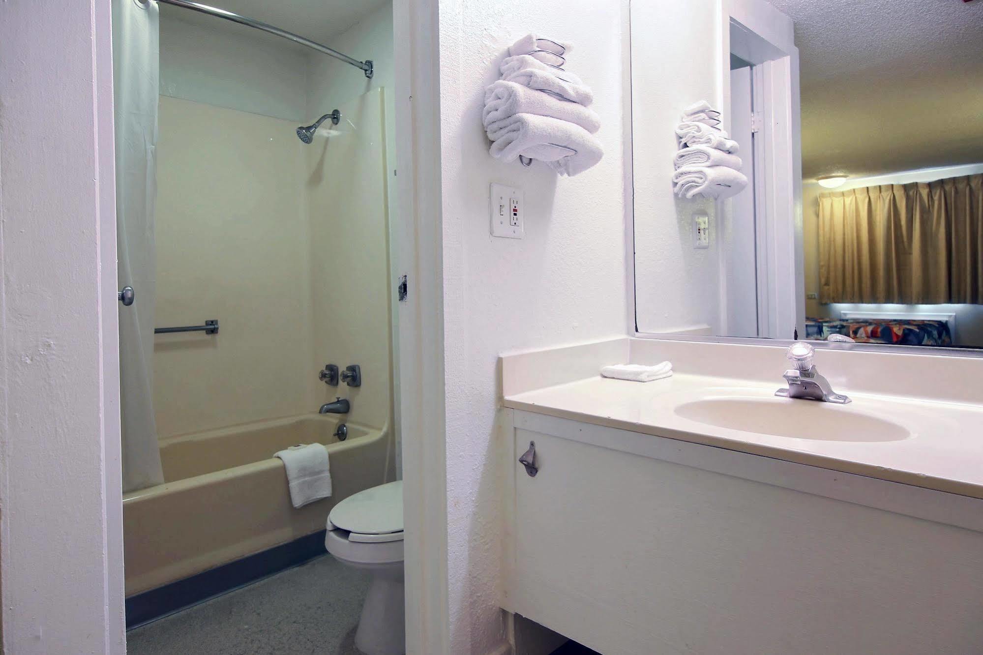 Motel 6 Palm Bay Luaran gambar