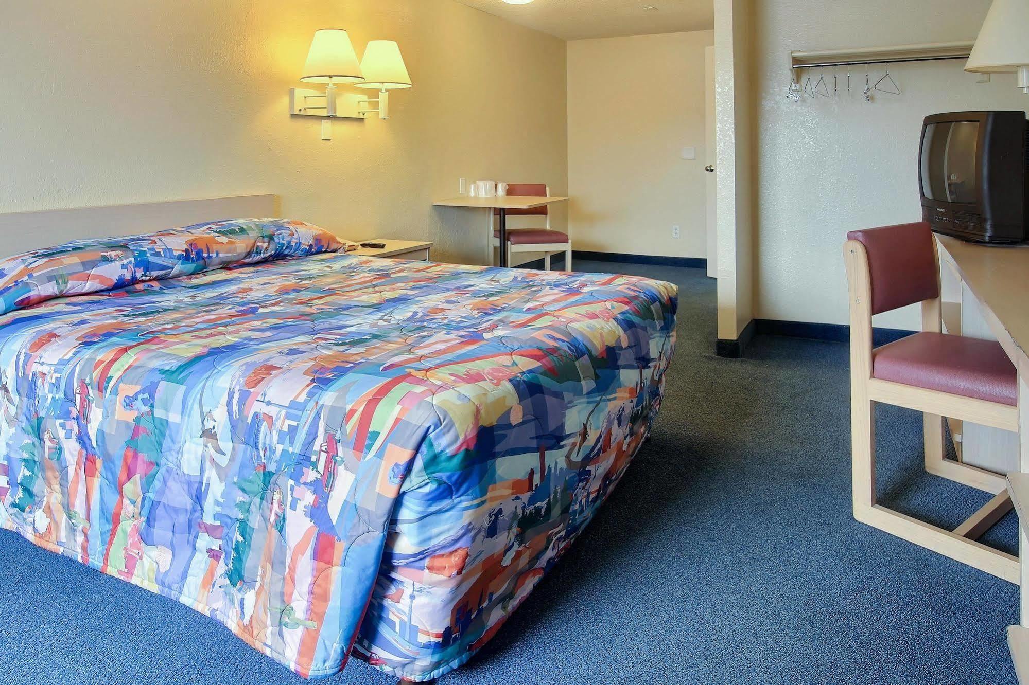 Motel 6 Palm Bay Luaran gambar